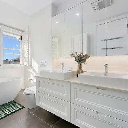 Elegant 3Br Paddington - Walk To Cafes-3
